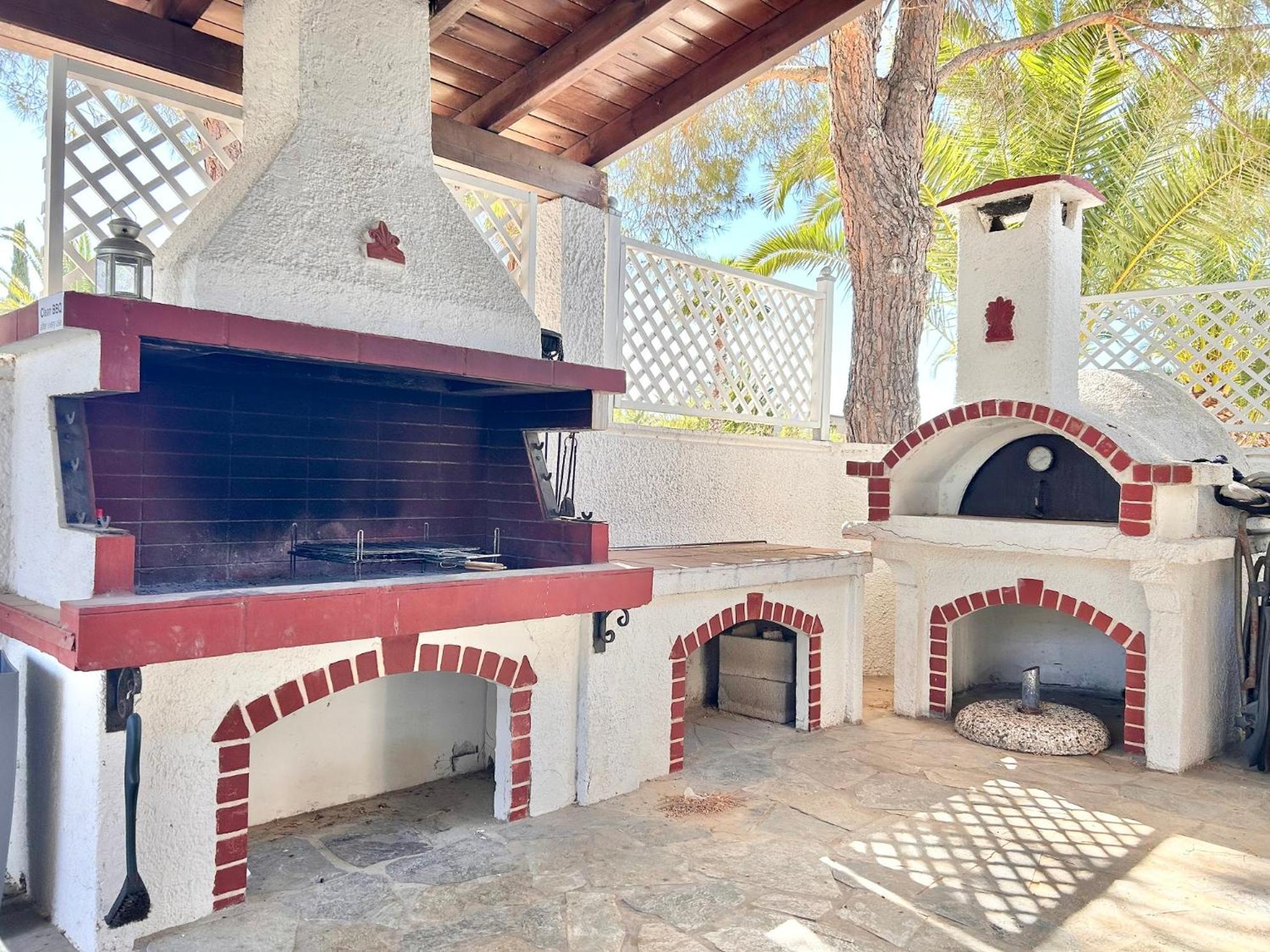 Villasonboard Dock Villa 3 Bed, 3 Bath, Canal, Greek Venice Porto Hydra Plépi Dış mekan fotoğraf
